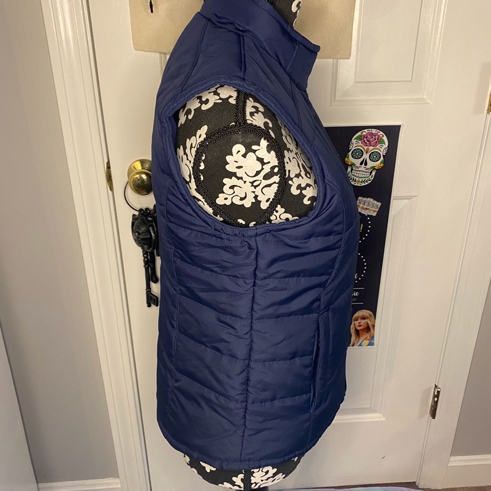 Vineyard vines vest - Picture 2 of 5